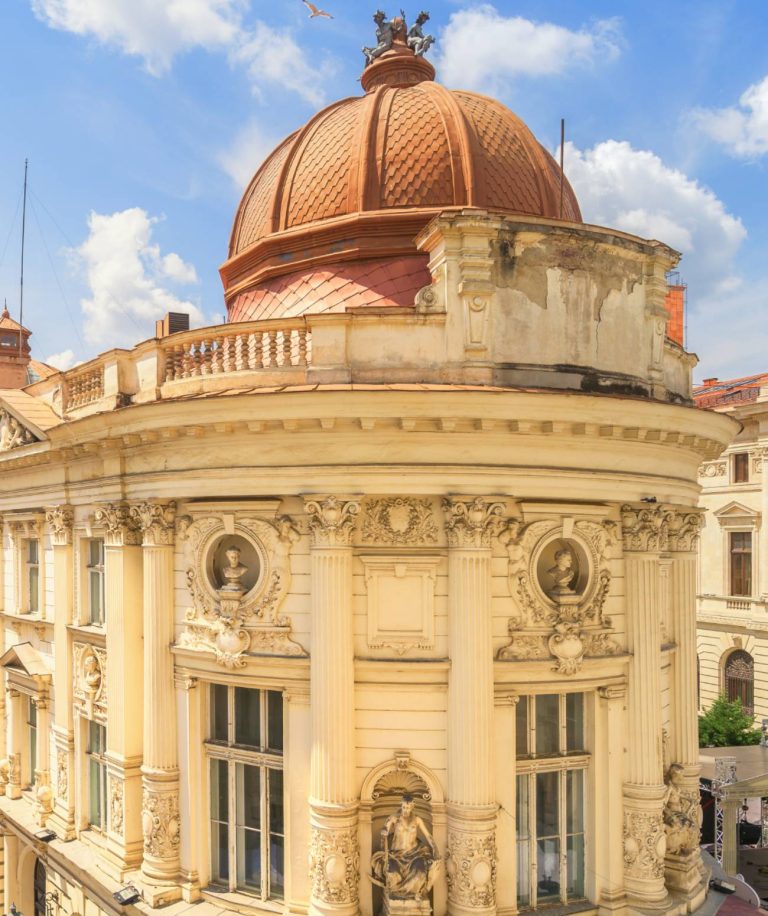 Séjour culturel à Bucarest, destination riche en art et histoire en Roumanie