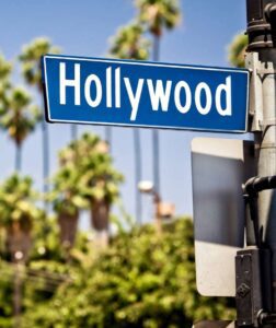 Illustration de Les destinations incontournables pour les fans de cinéma