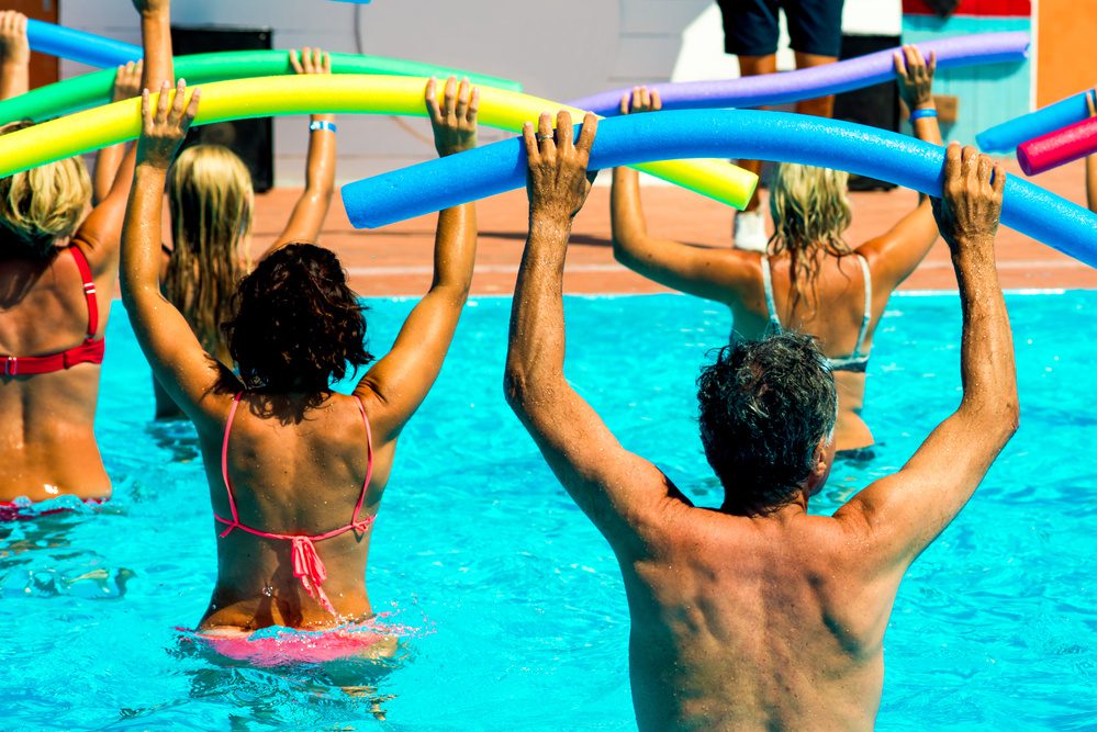 Aquagym dans une piscine