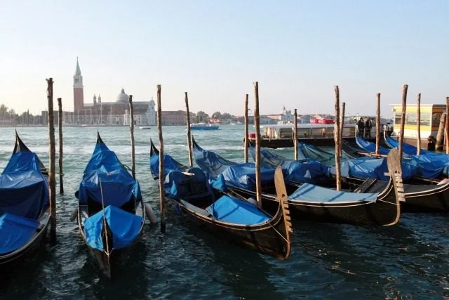 italie-venise-gondoles-photo-de-vinc-trent