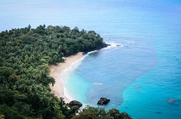 Quelles sont les plages secrètes à explorer à Sao Tomé ?