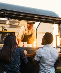 Illustration de La Street-Food : le bon plan pour voyager sans se ruiner