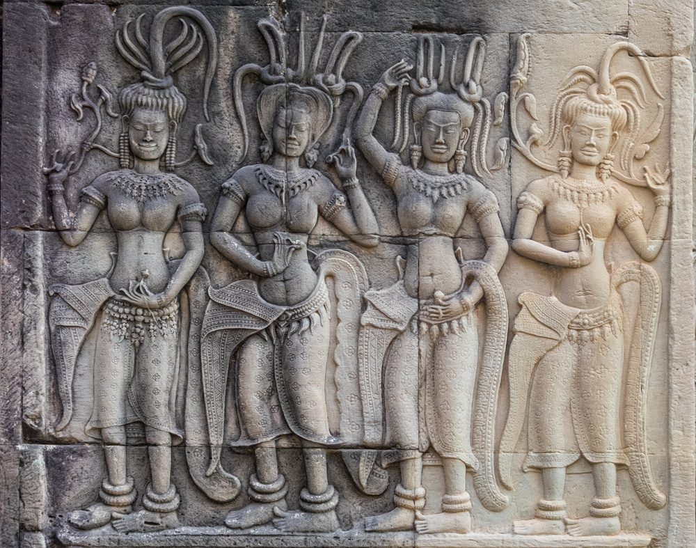 Sculptures apsara au temple d'Angkor, Cambodge