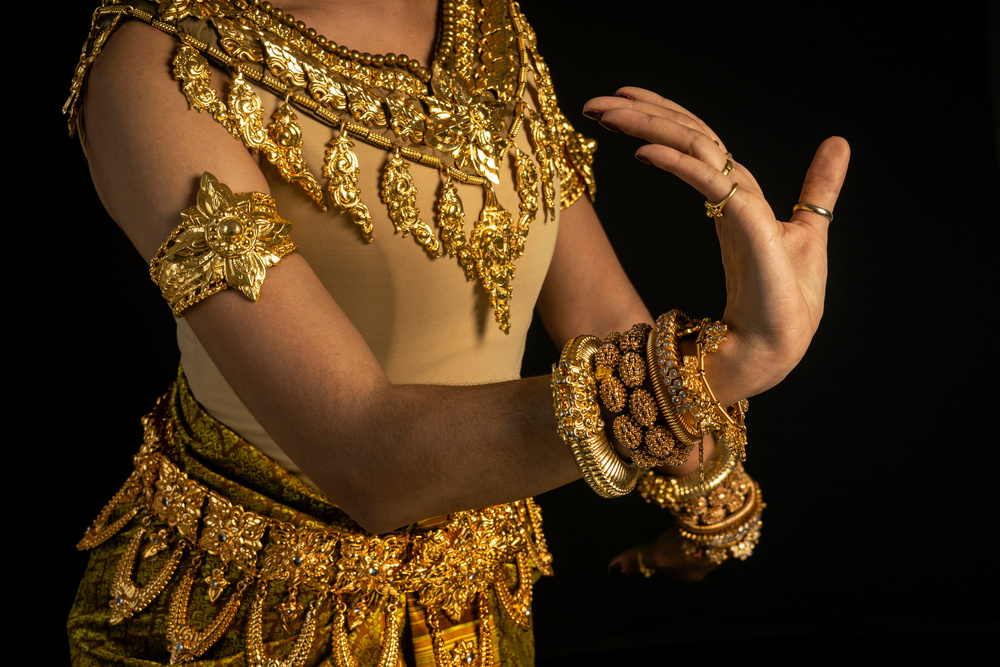 Geste danse apsara, Cambodge, danse traditionnelle